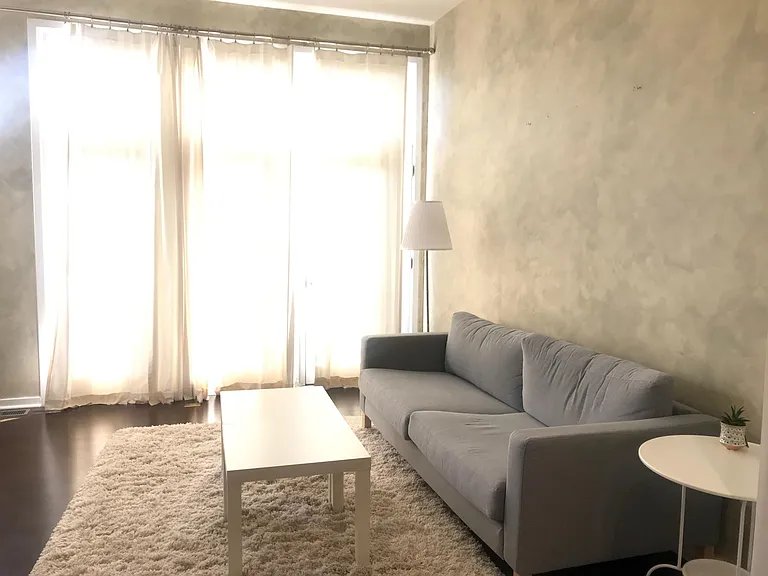 Charlotte Condo: 2125 Southend Dr