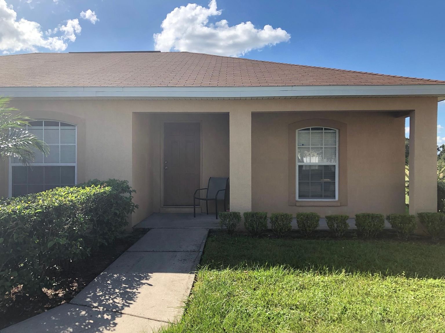 Bartow House: 1368 Laurel Glen Dr