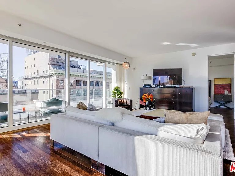 Hollywood Condo: 6250 Hollywood Blvd