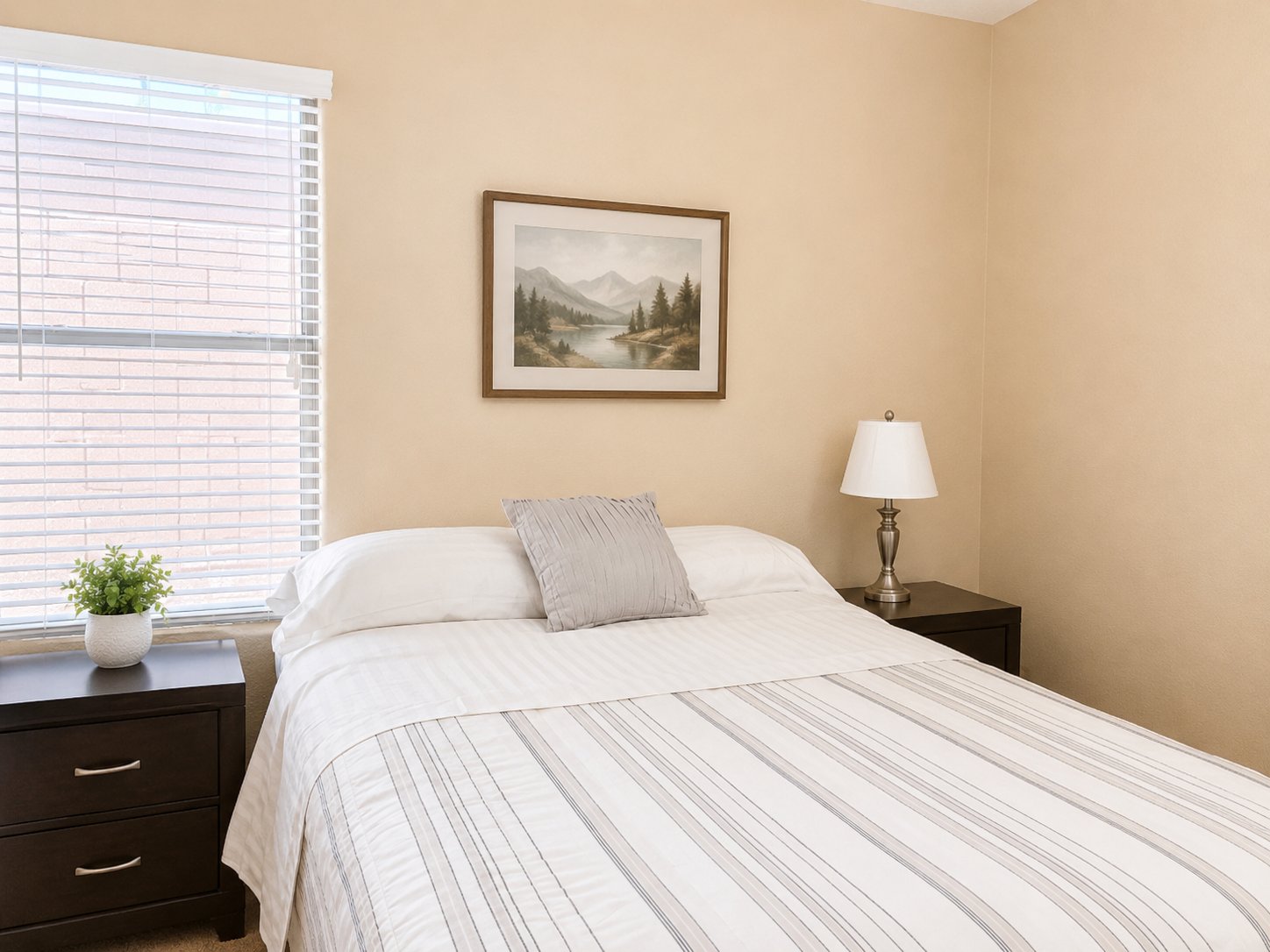 Litchfield Park Single Room: 5644 N Rattler Way
