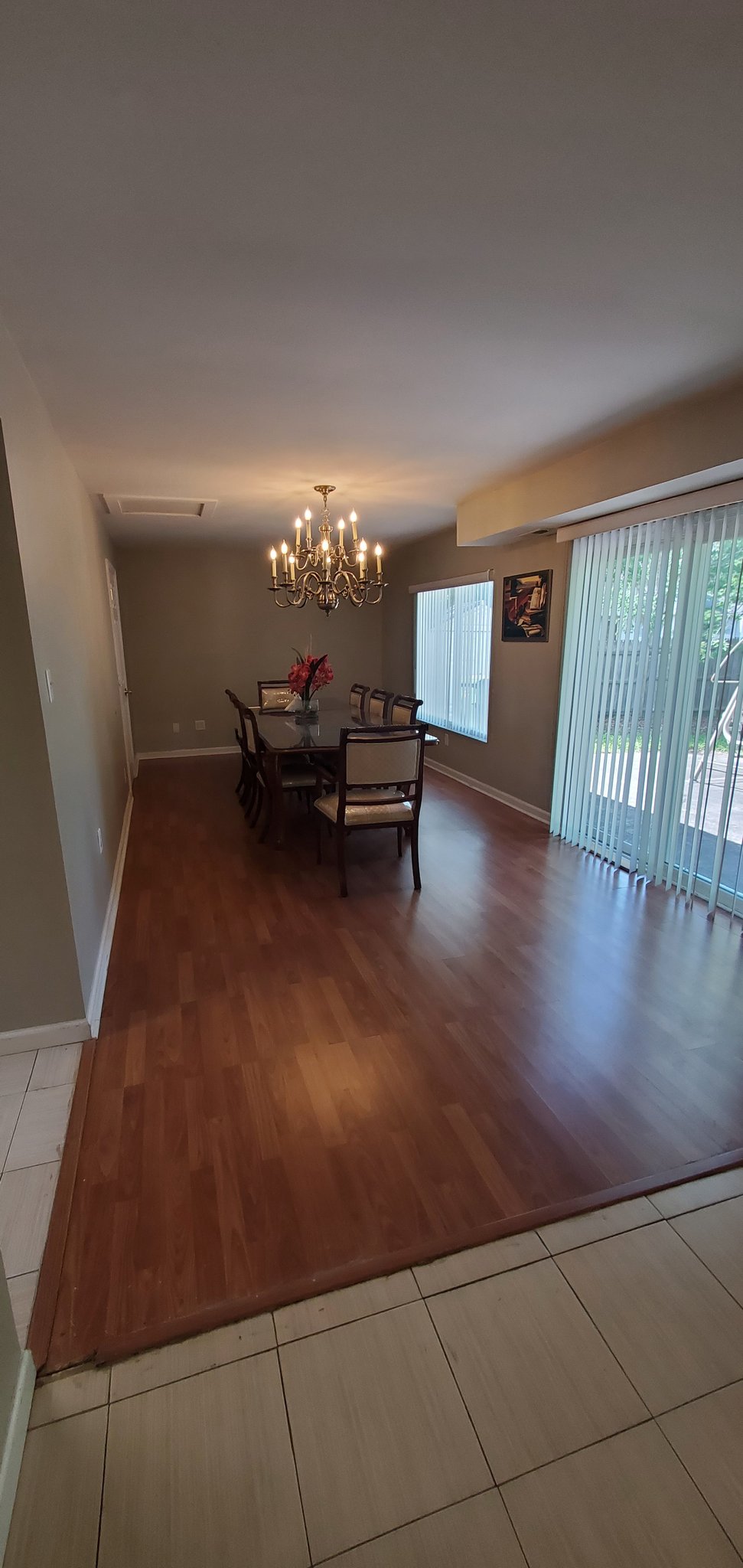 Lakewood House: 1240 Del Mar Rd