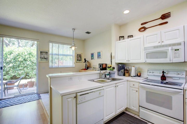 Coral Springs House: 11705 NW 47th Drive