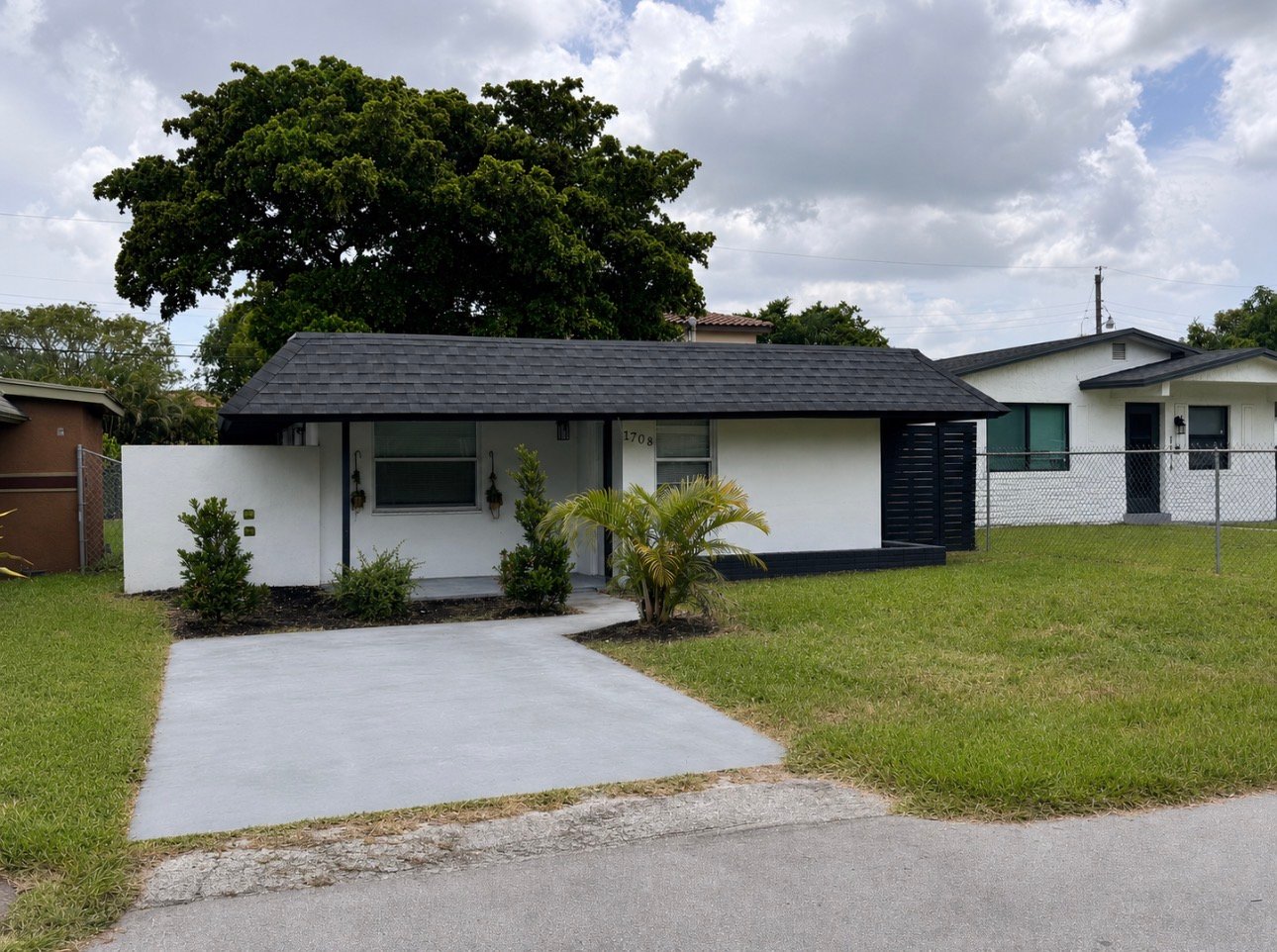 Ft. Lauderdale House: 1708 NW 7 St
