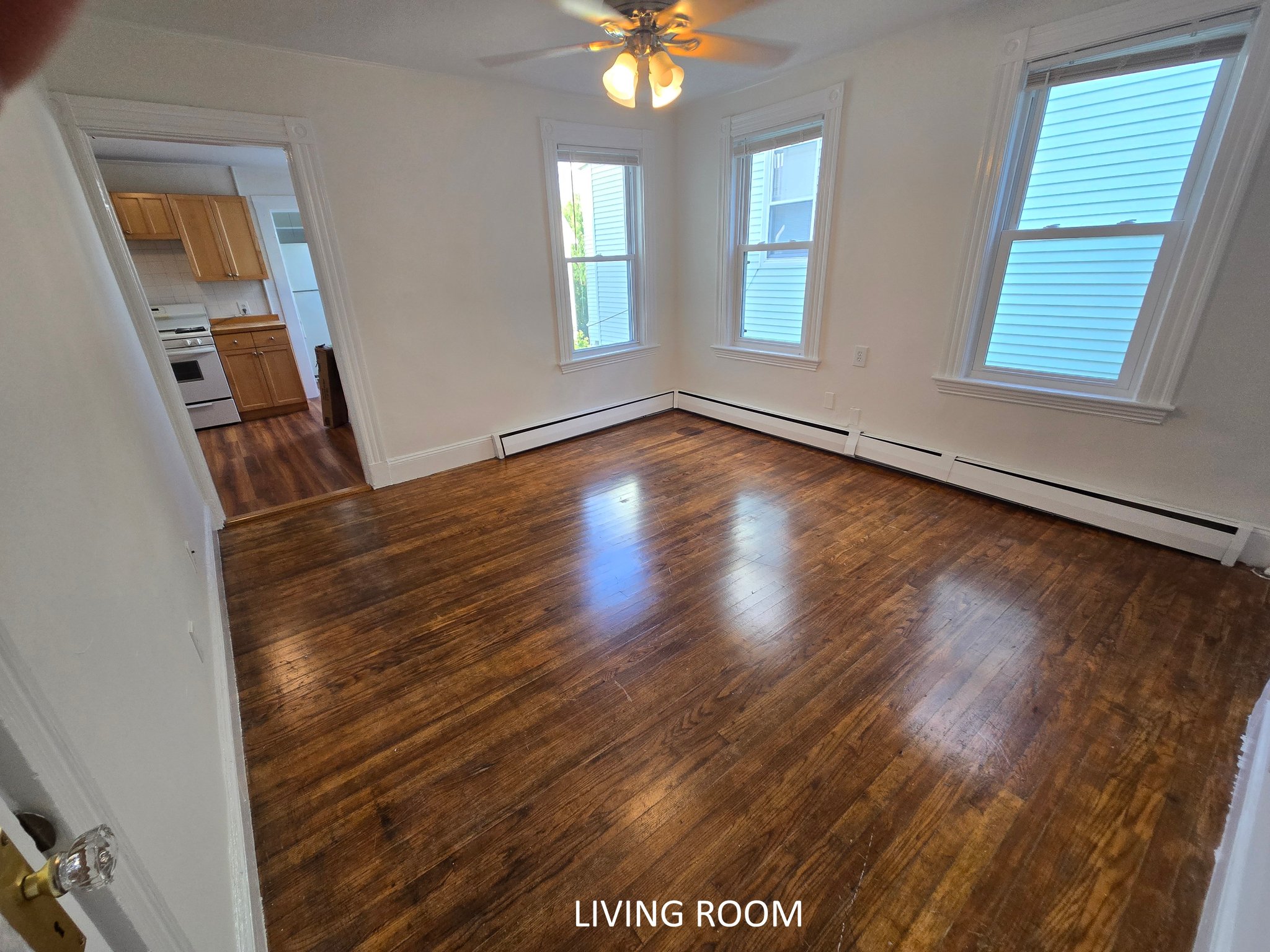 Somerville Apartment: 257 Highland Avenue