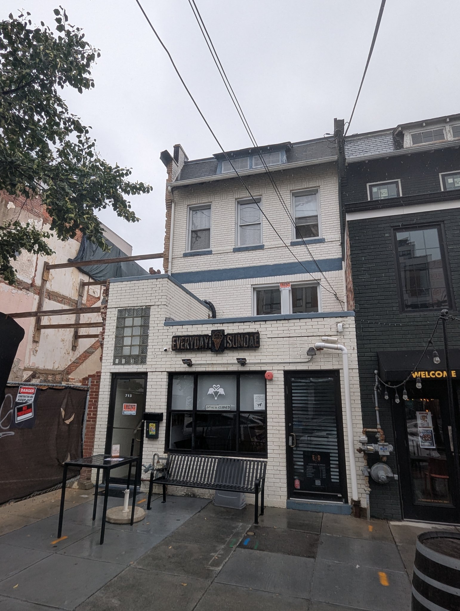 Washington Condo: 713 Kenedy St NW