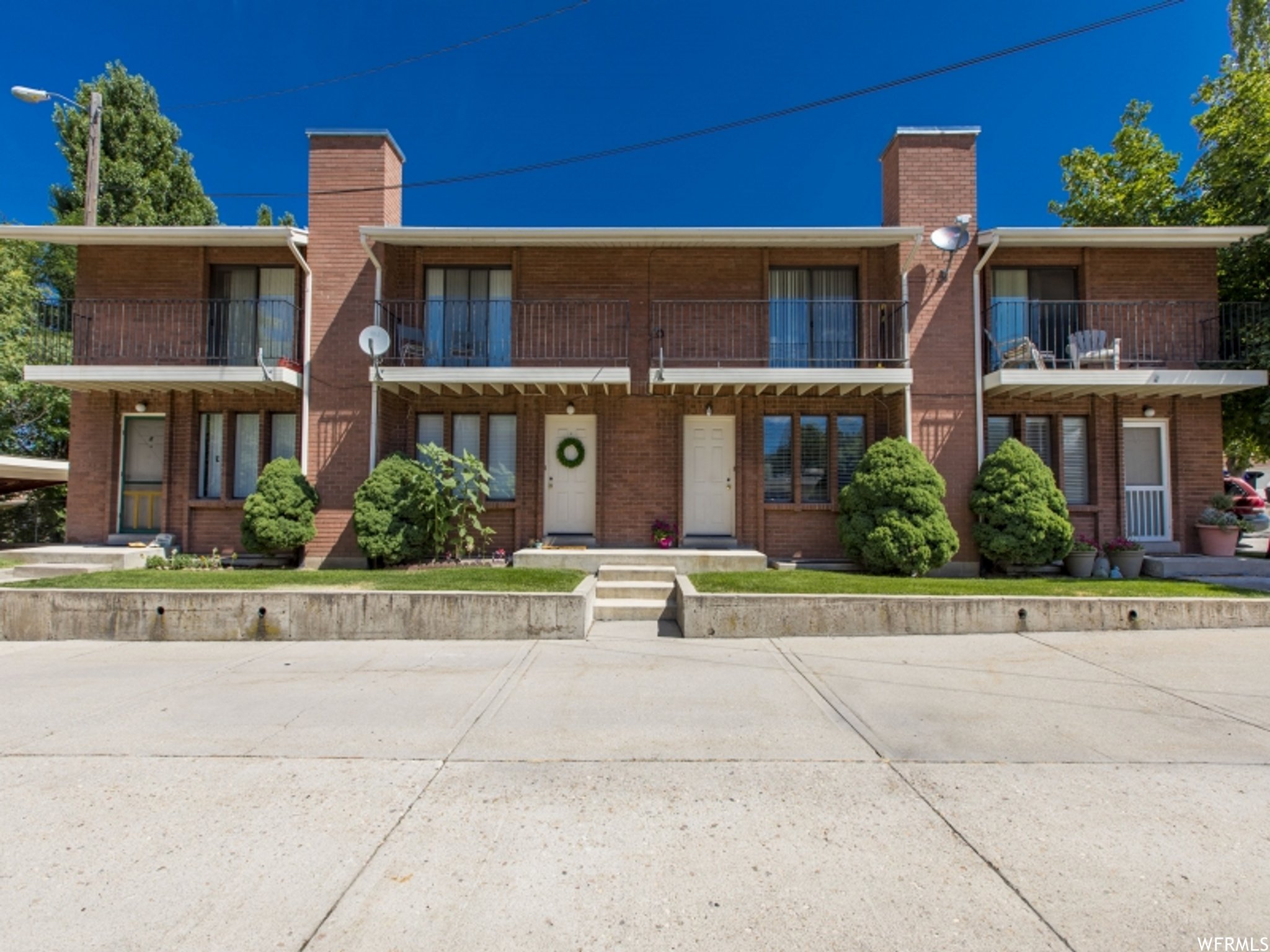 Bountiful Multiplex: 704 South Orchard Drive