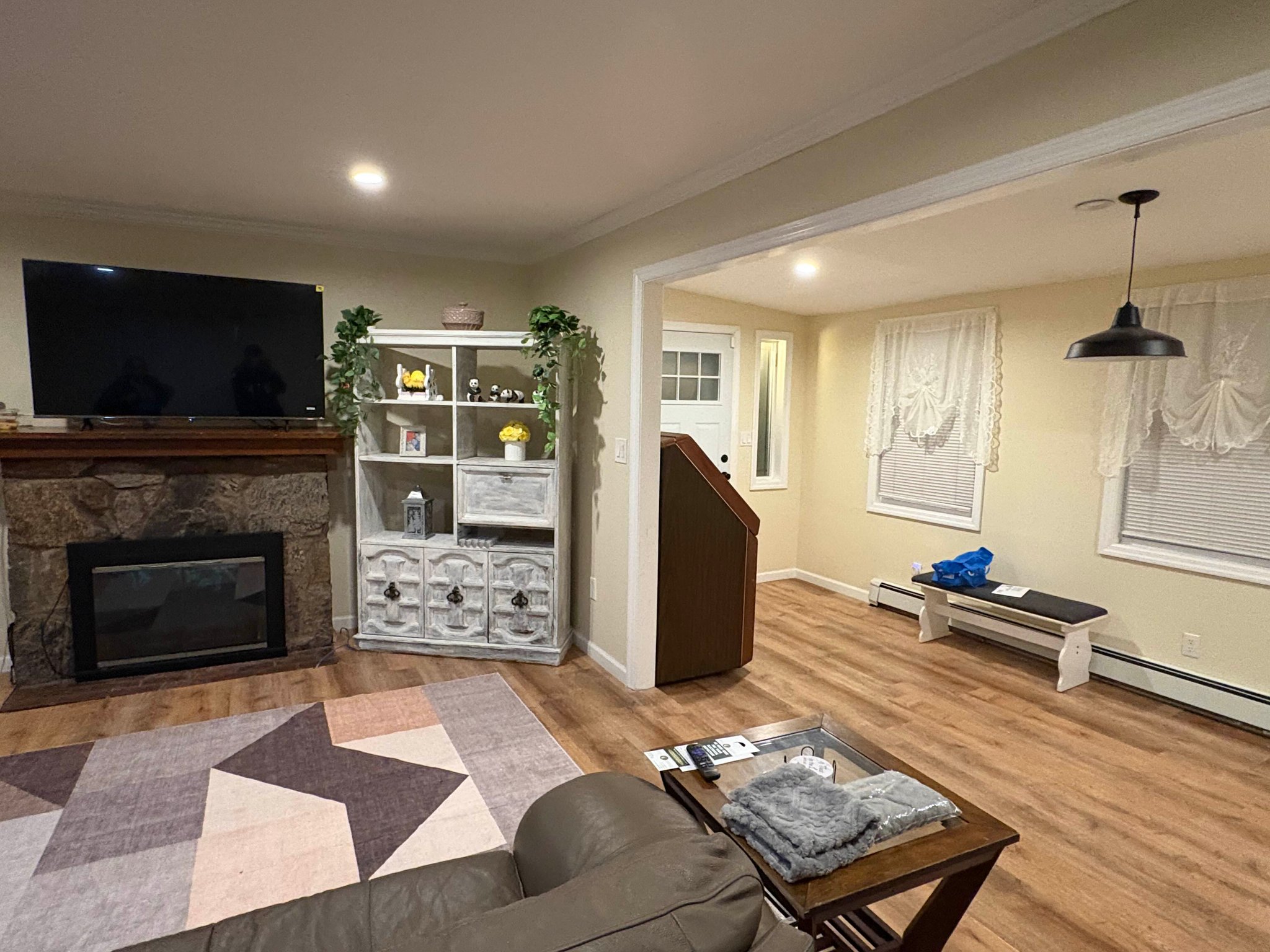 Mastic Beach House: 5 Brush Road