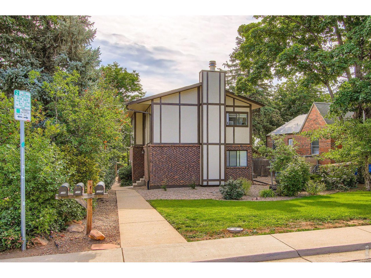Boulder Townhome: 720 17th Street
