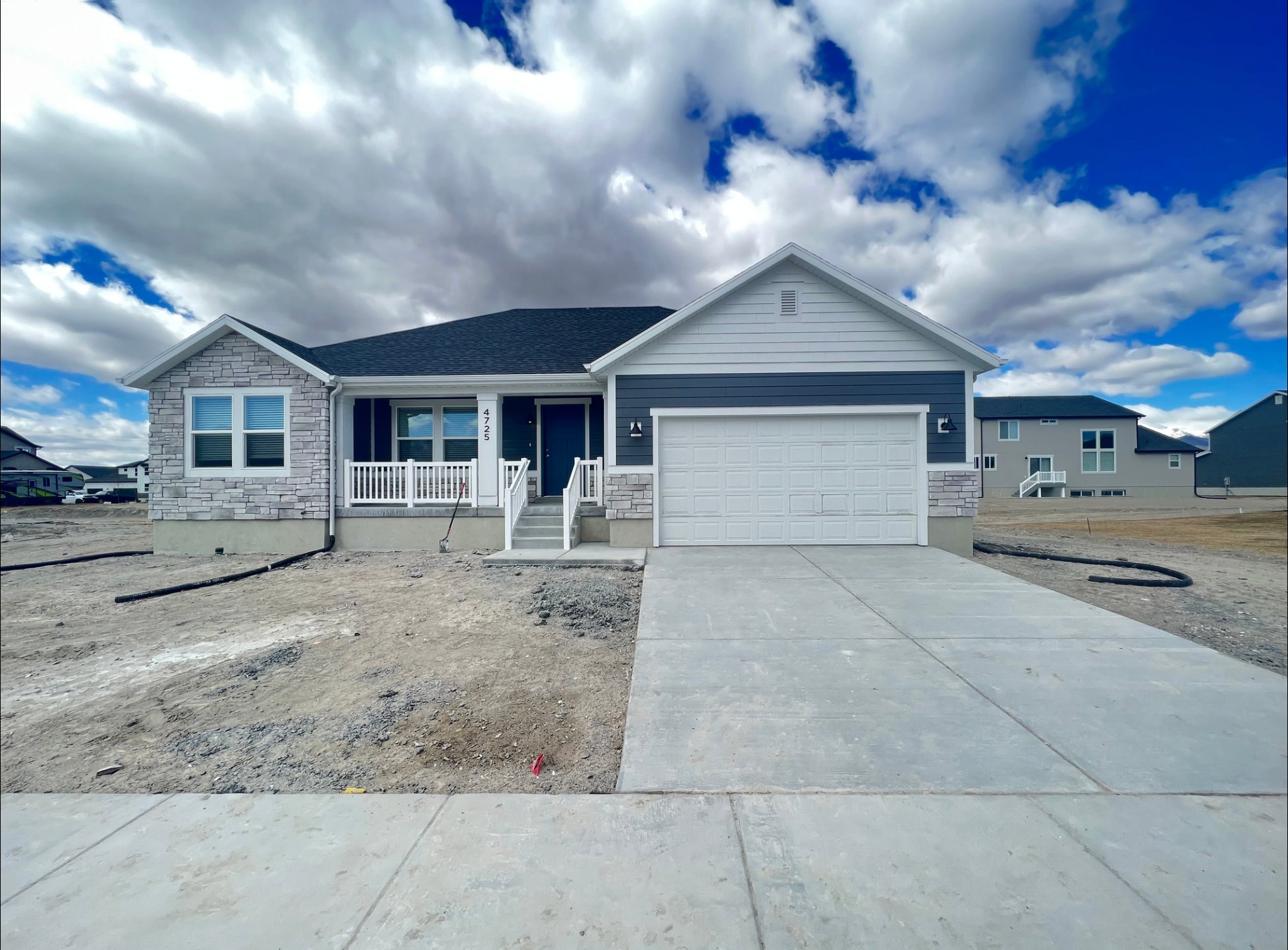 Eagle Moutain House: 4725 N Gunsight Peak Dr