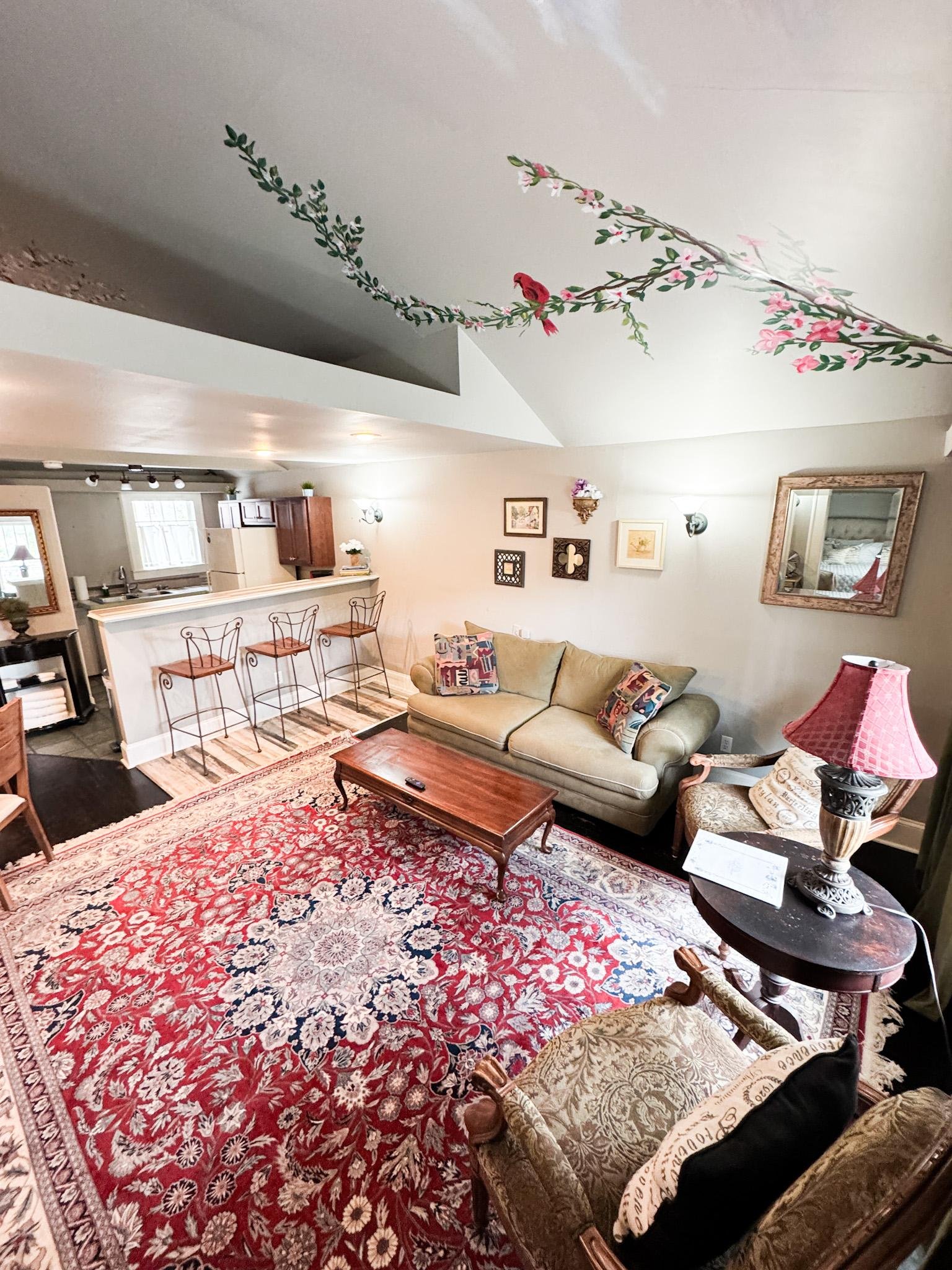 Sanford Apartment: 1303 S Park Ave