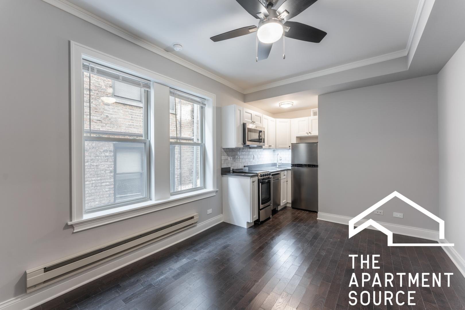 Chicago Apartment: 640 West Wrightwood Avenue