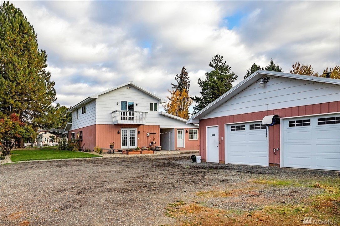 Ellensburg House: 314 W 12th Ave