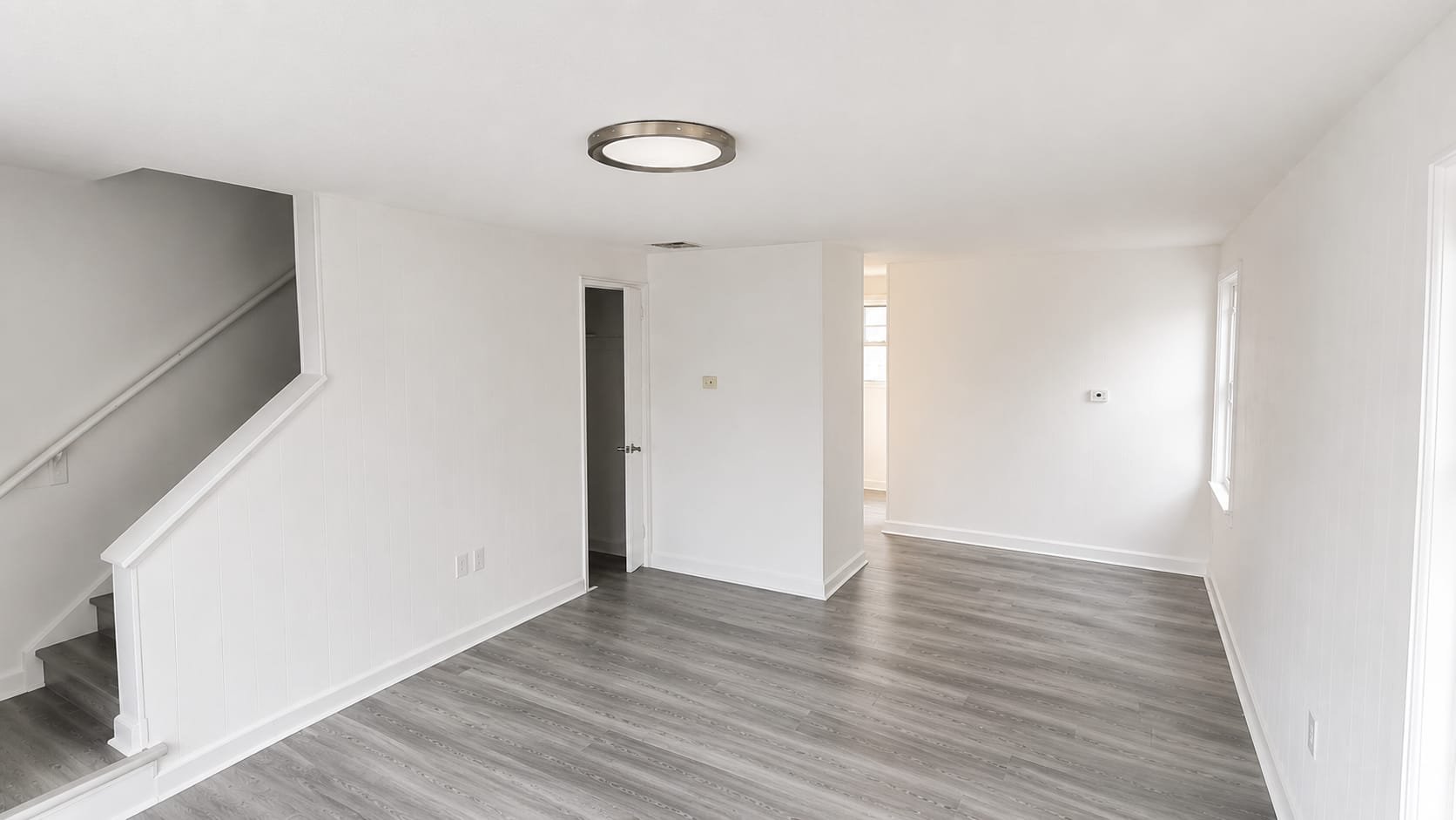 North Brunswick Apartment: 681 Willow St