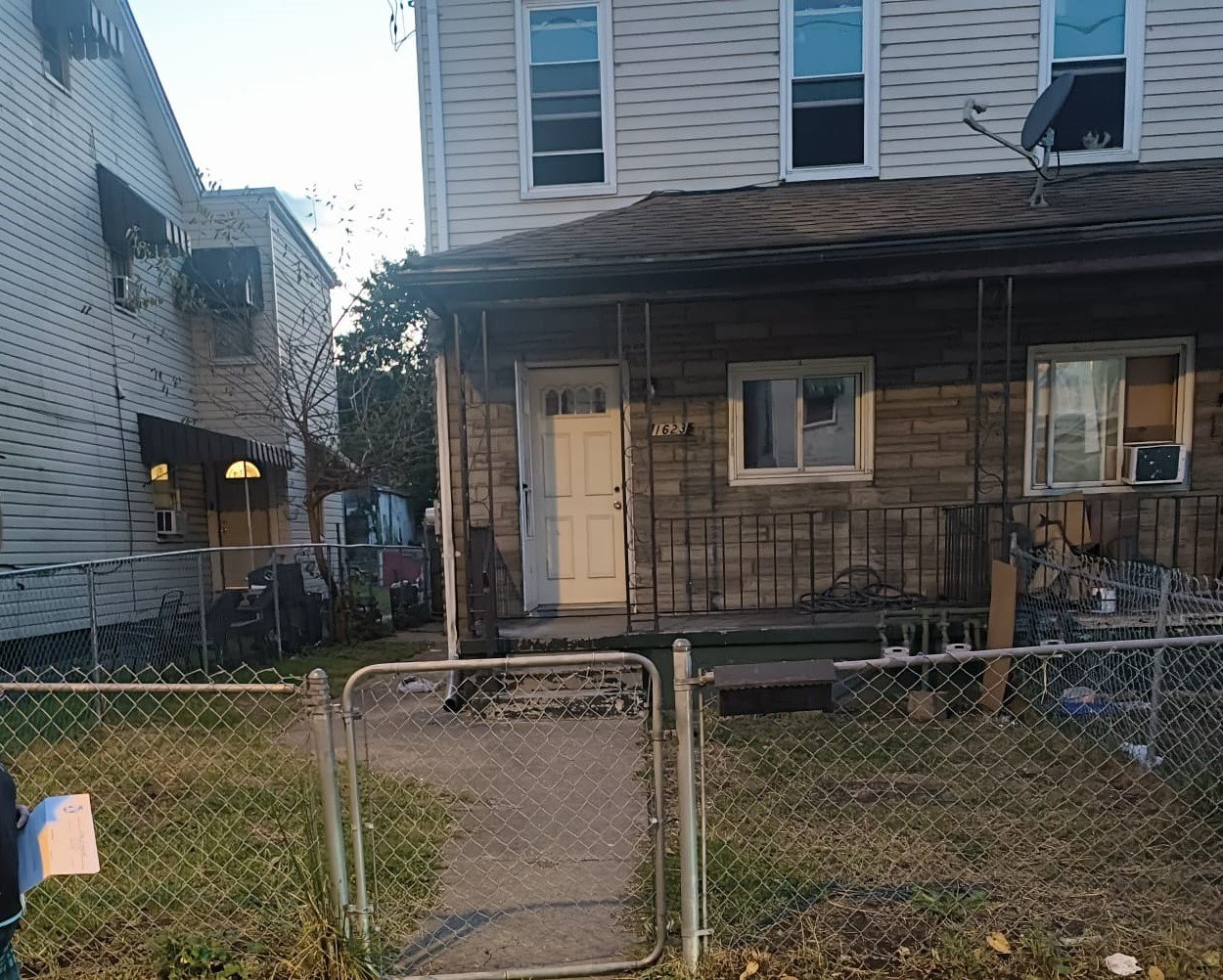 Arnold Townhome: 1623 3rd Ave