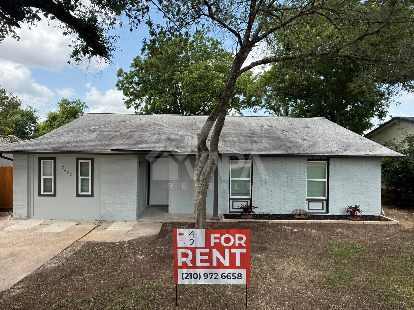 Live Oak House: 12400 Welcome