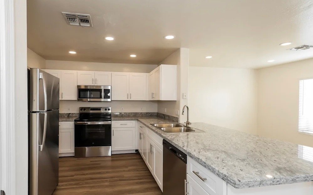 Baltimore House: 5134 Belair Rd
