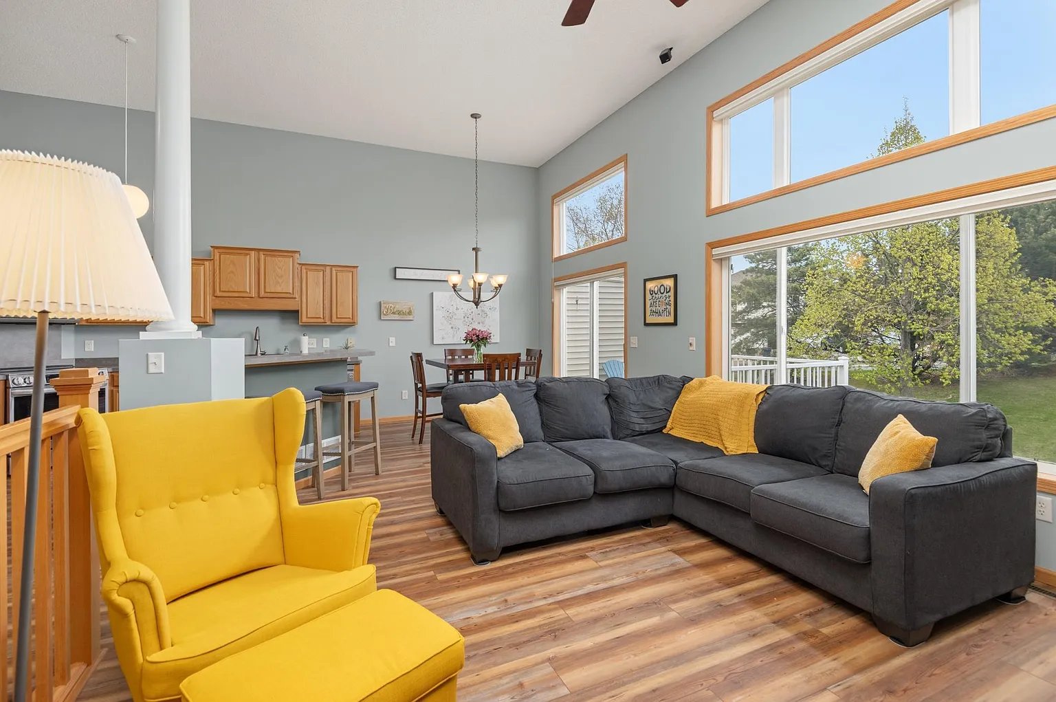 Lakeville Townhome: 18863 Inca Ave