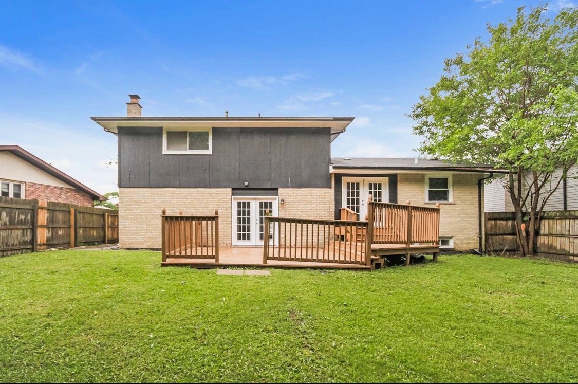 Oak Forest Townhome: 6173 Brookwood Dr