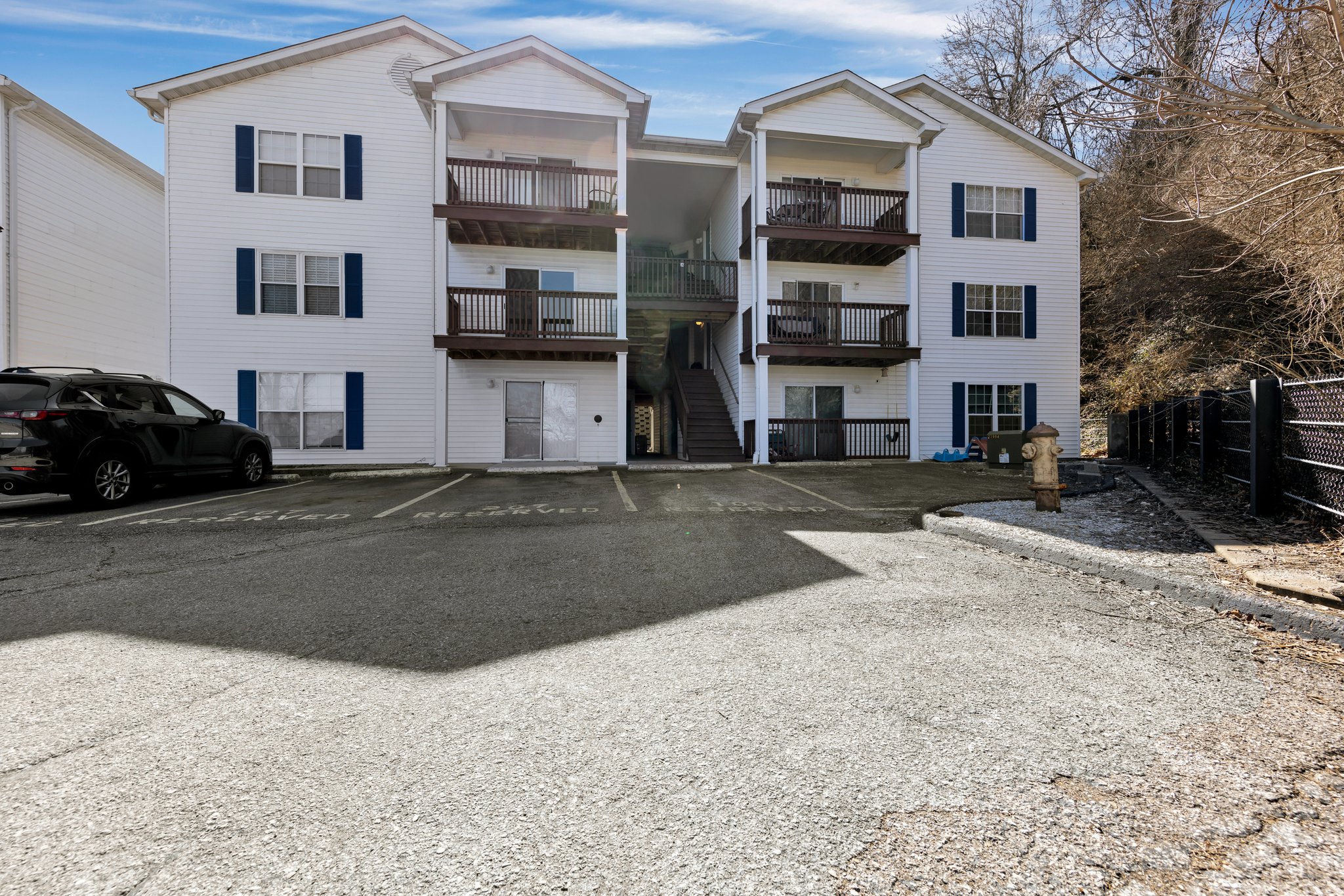 Valley Park Condo: 14 Eagle Rock Cv