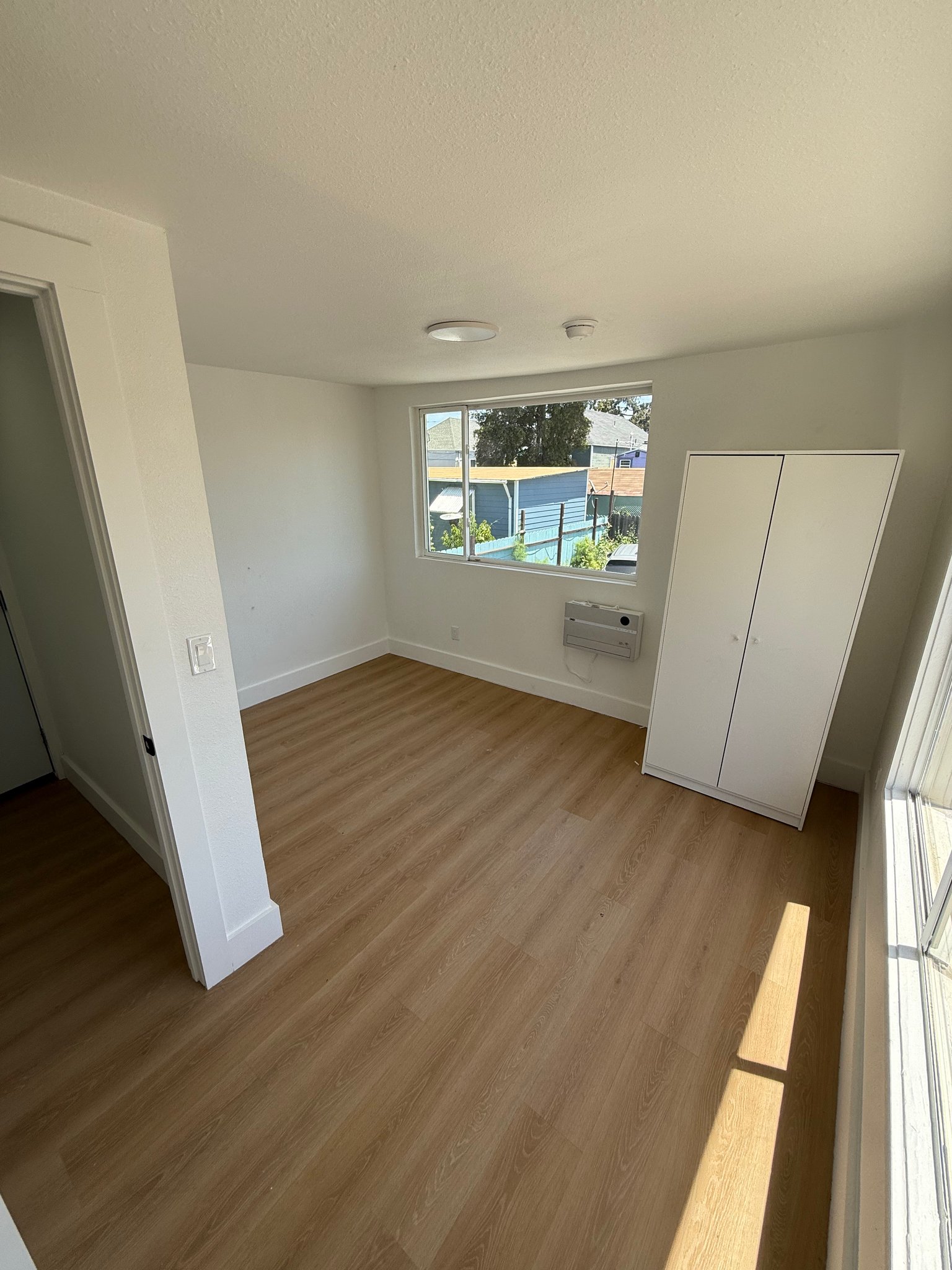 Oakland Multiplex: 3238 Adeline St