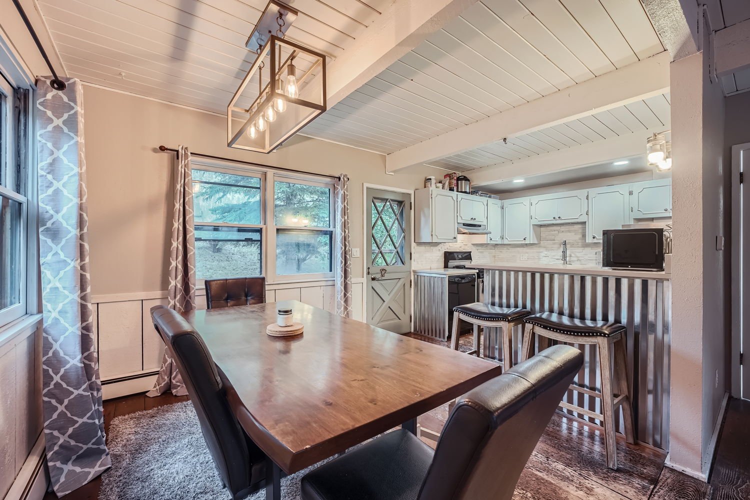 Vail Townhome: 2470 Chamonix lane