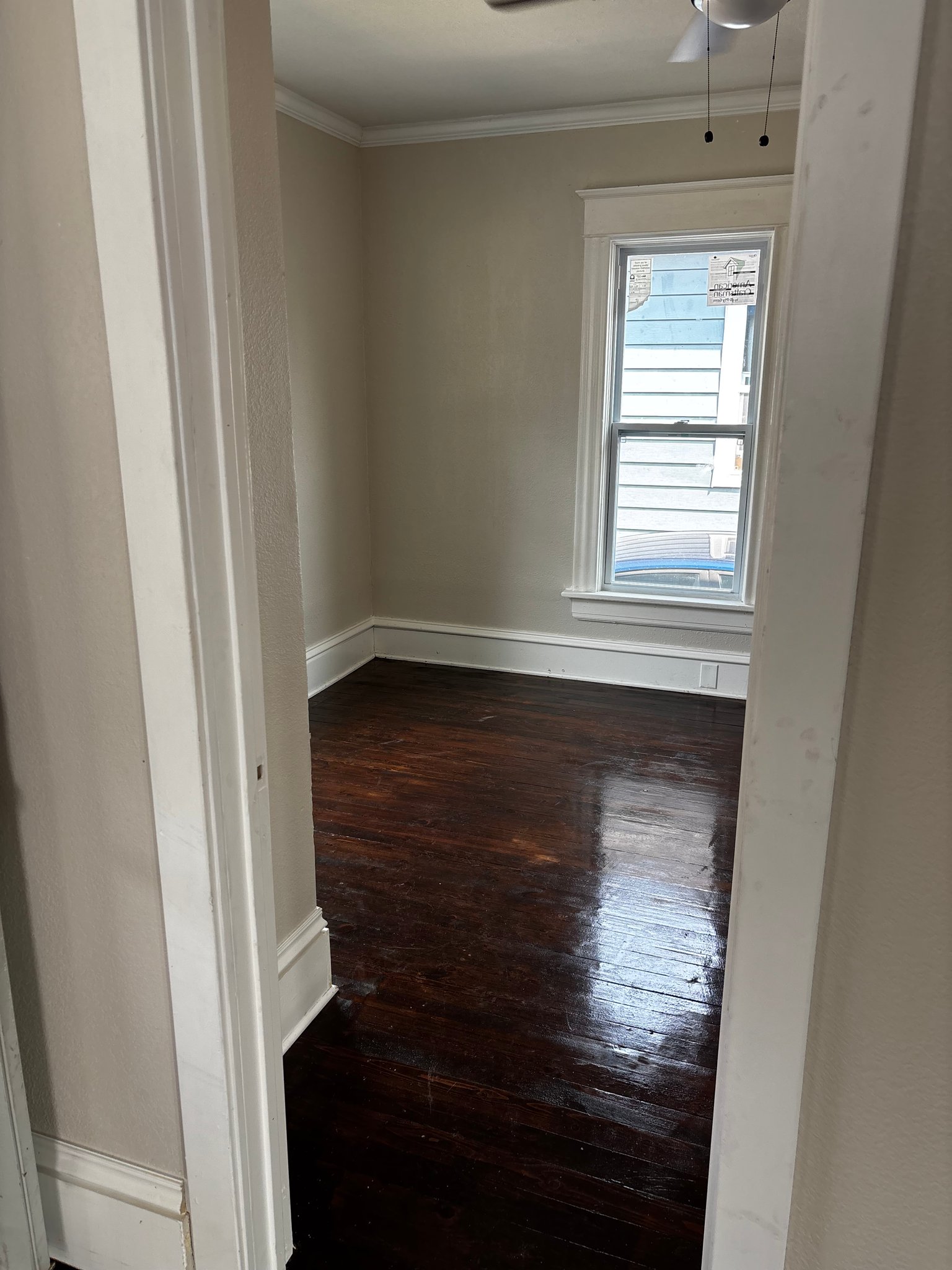 Racine House: 1827 Franklin St