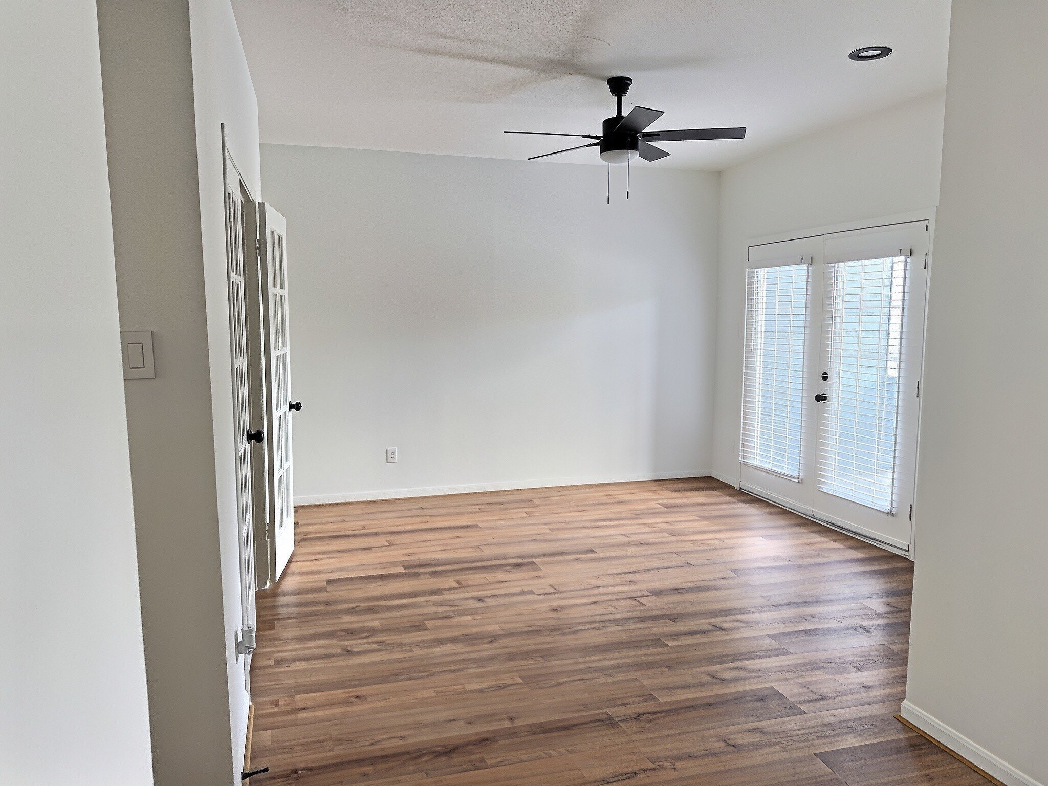 Houston Apartment: 2323 Fairwind Road