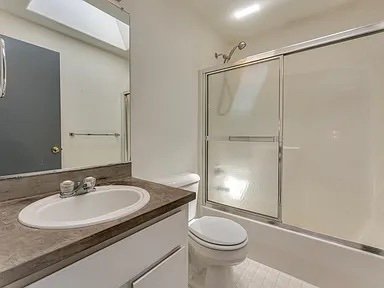 Portland House: 7722 N Montana Ave