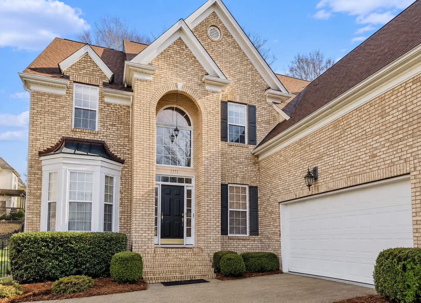 Huntersville House: 14811 Dunbeth Dr.