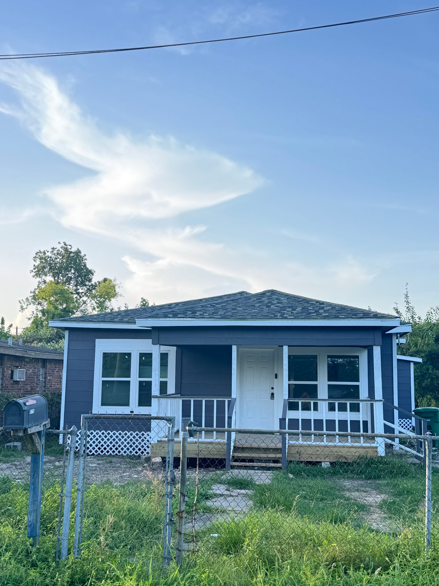 Houston Single Room: 878 Granville Dr