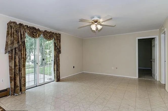 College Park House: 7608 Marietta Ln