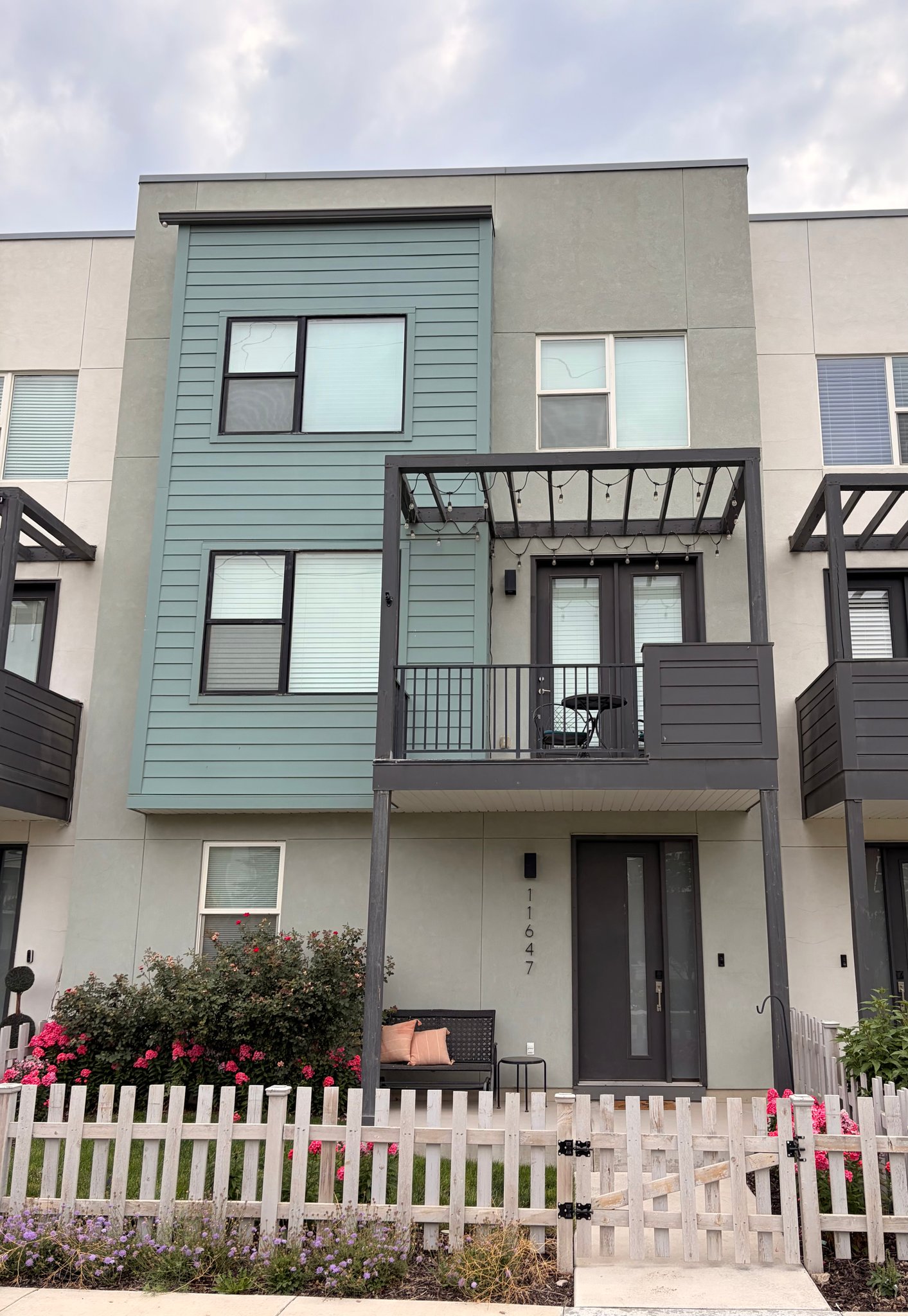 South jordan Townhome: 11647 South Skyward Rd