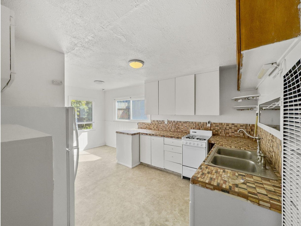 Eureka Other: 1520 McCullens Ave