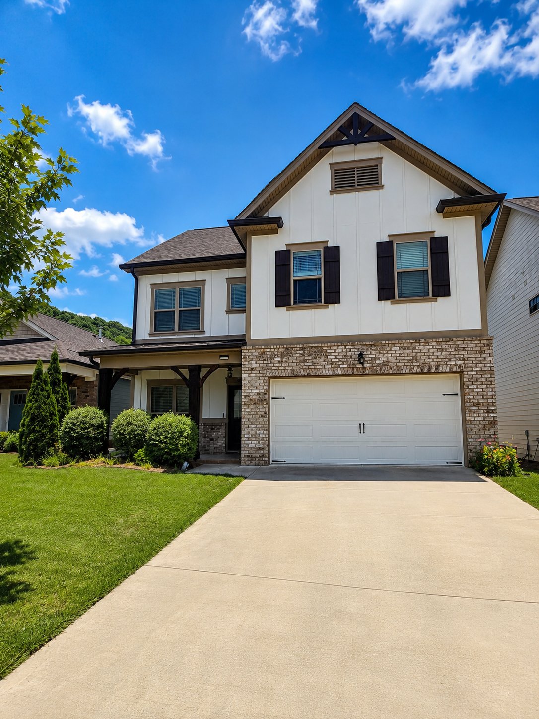Hixson House: 5440 Amber Grove Way