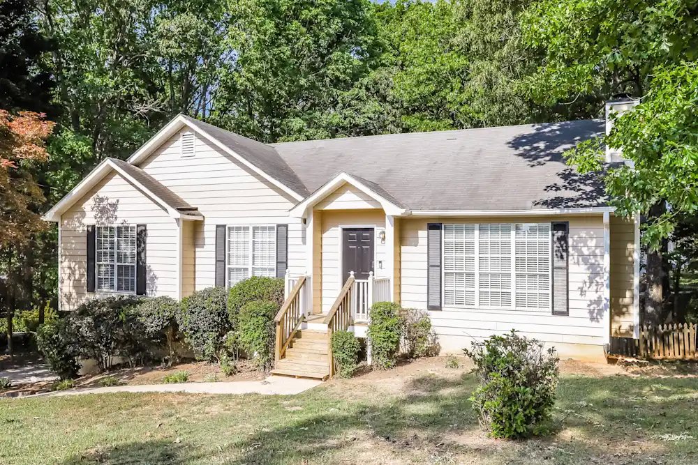 Douglasville Townhome: 4216 Sturbridge Dr