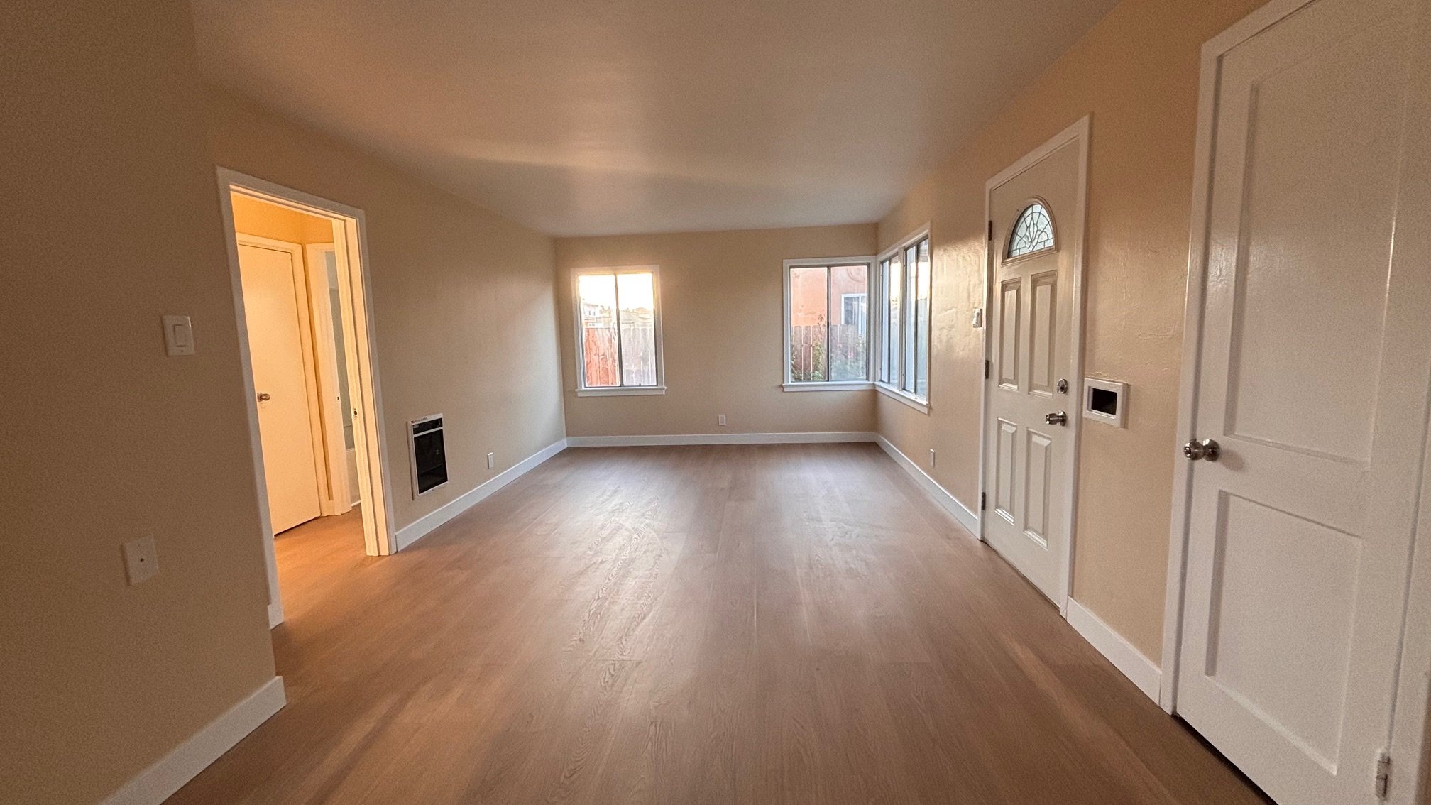 San Pedro Condo: 855 W 29th Pl