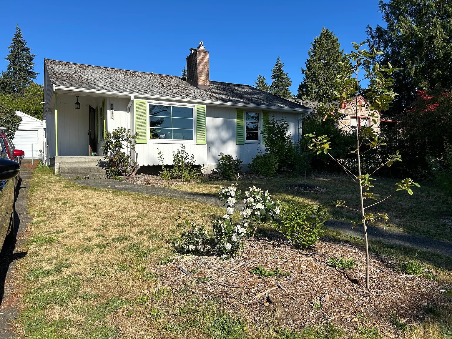 Seattle House: 14910 5th Ave NE