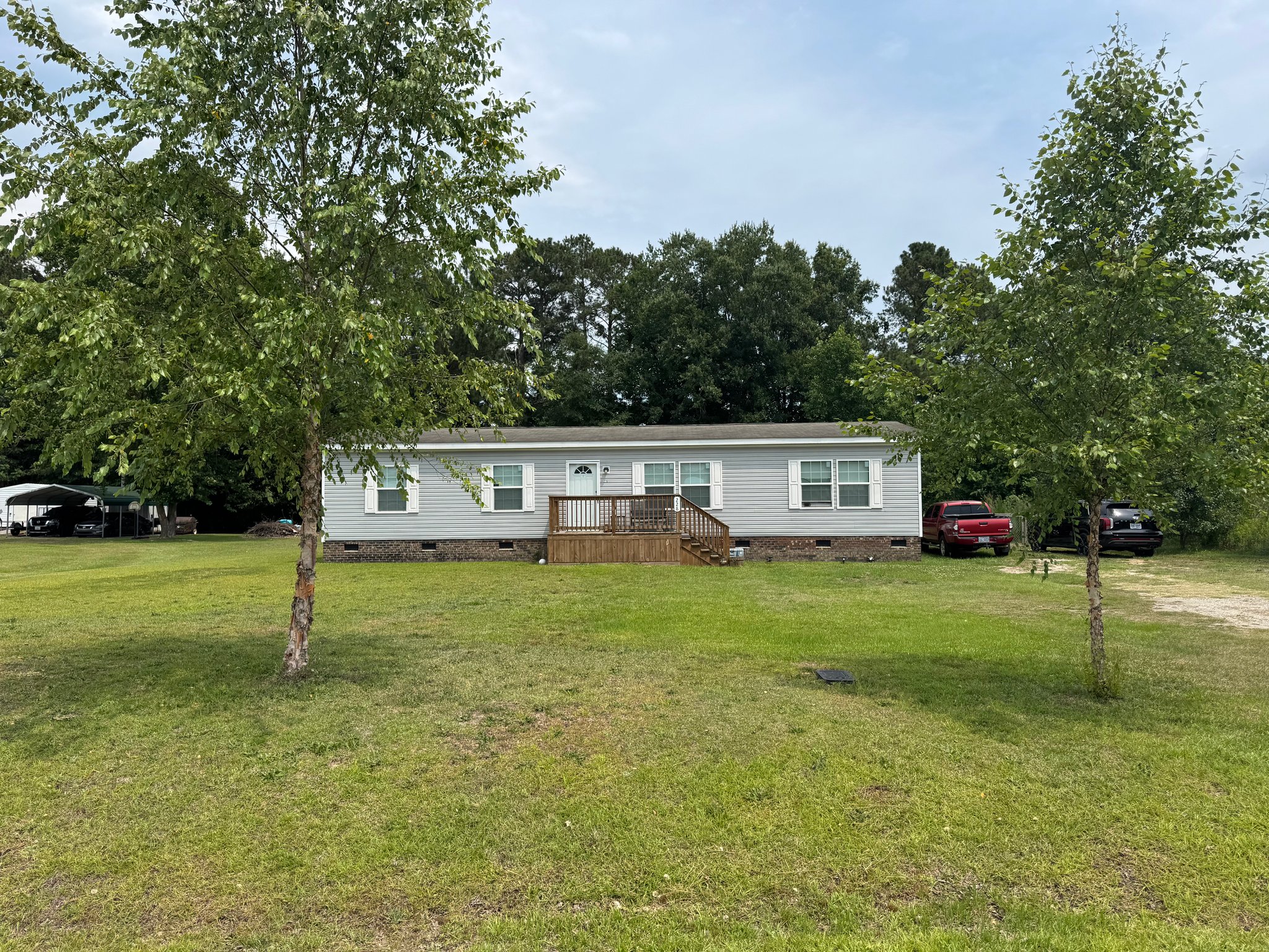 Lumberton House: 228 Mallard Dr