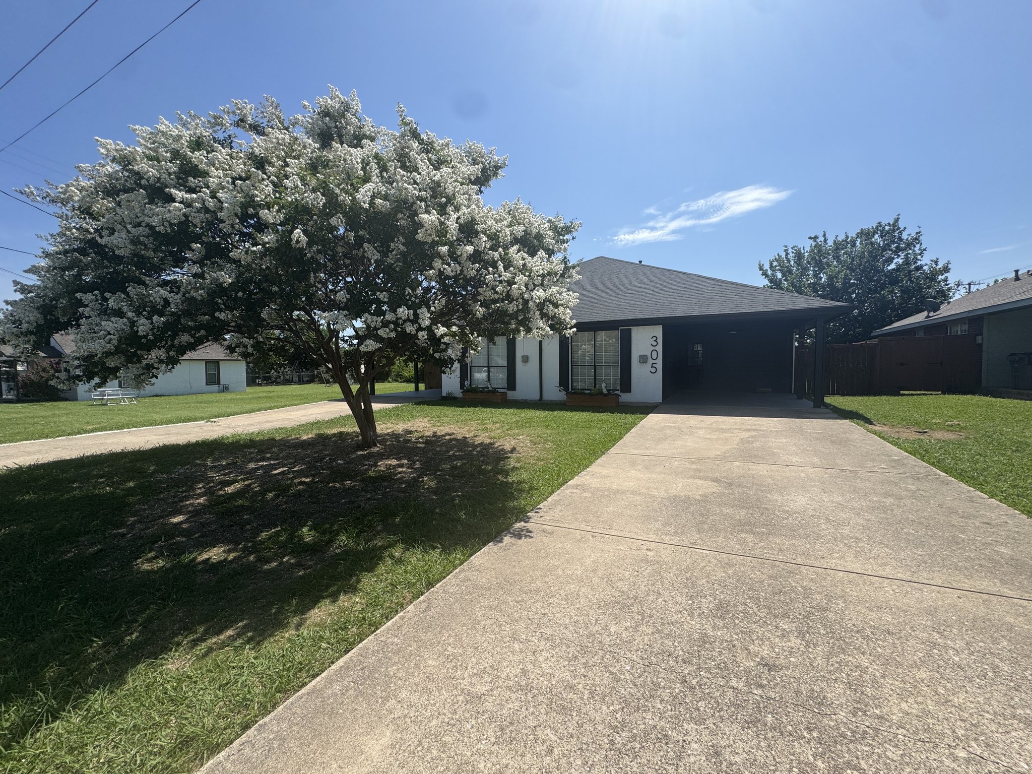Celina Multiplex: 305 Arizona Dr