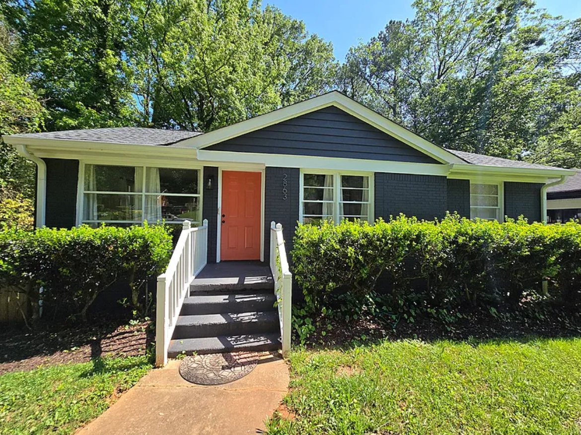 Decatur House: 2863 Catalina Dr