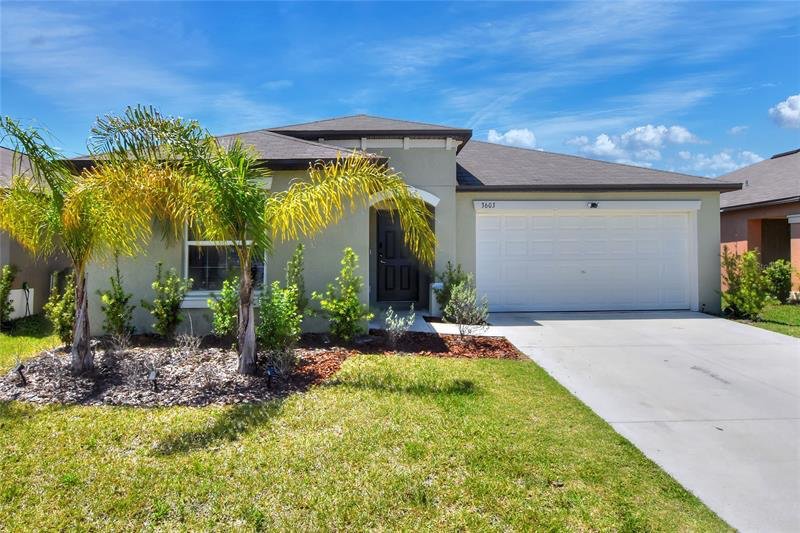 Plant City House: 3603 Natural Trace St
