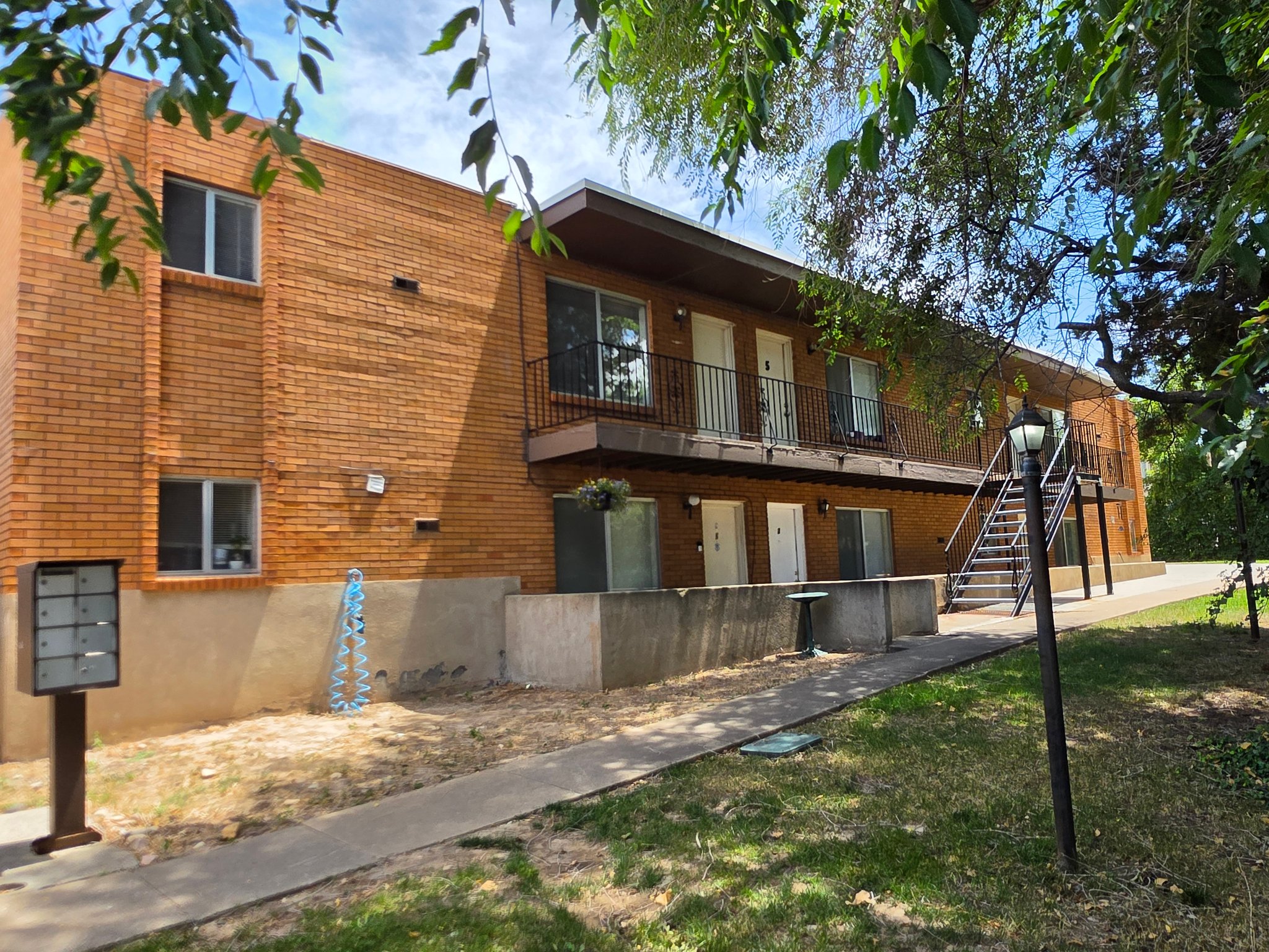 Bountiful Apartment: 305 W 1800 S