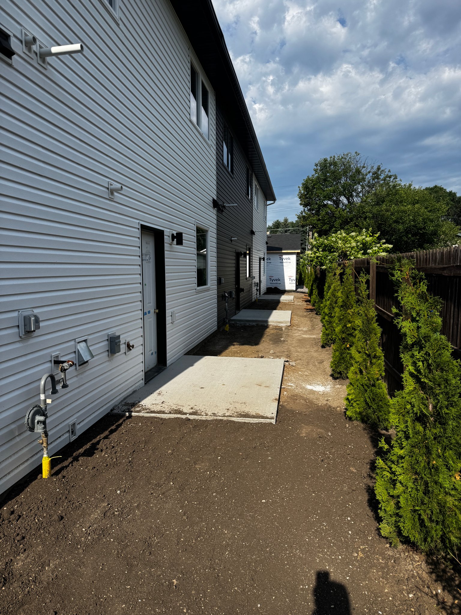 Bismarck Multiplex: 308 n 13th st