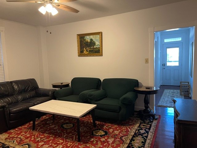 Hagerstown Single Room: 823 mulberry ave