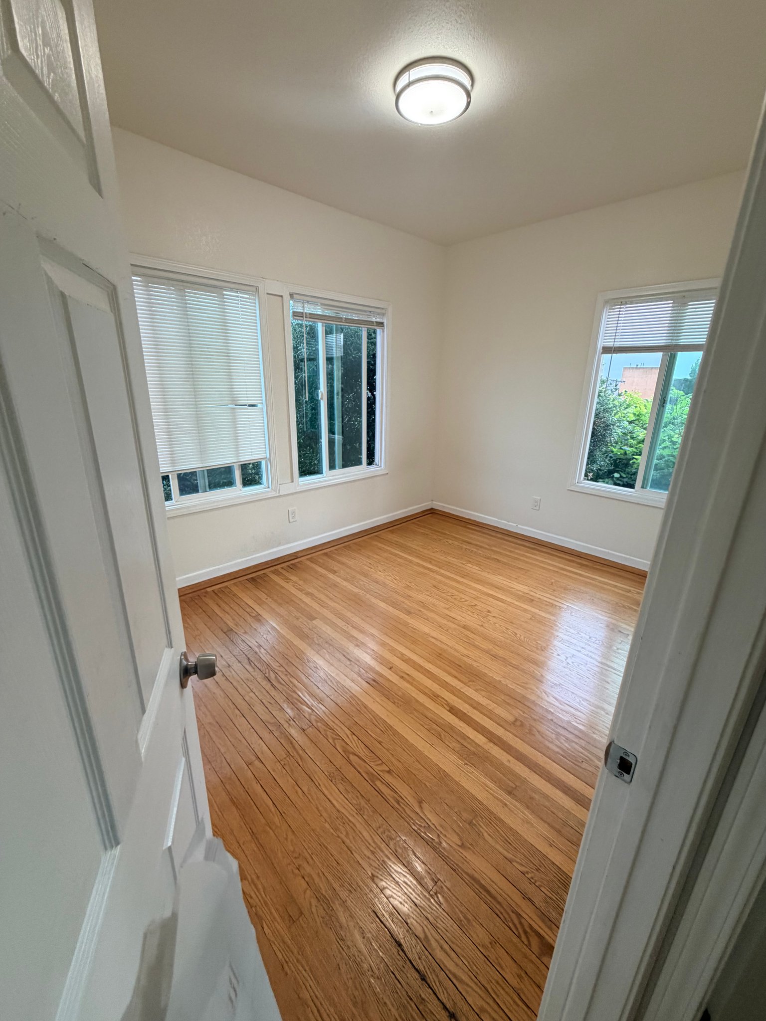 Berkeley Apartment: 2201 Channing Way