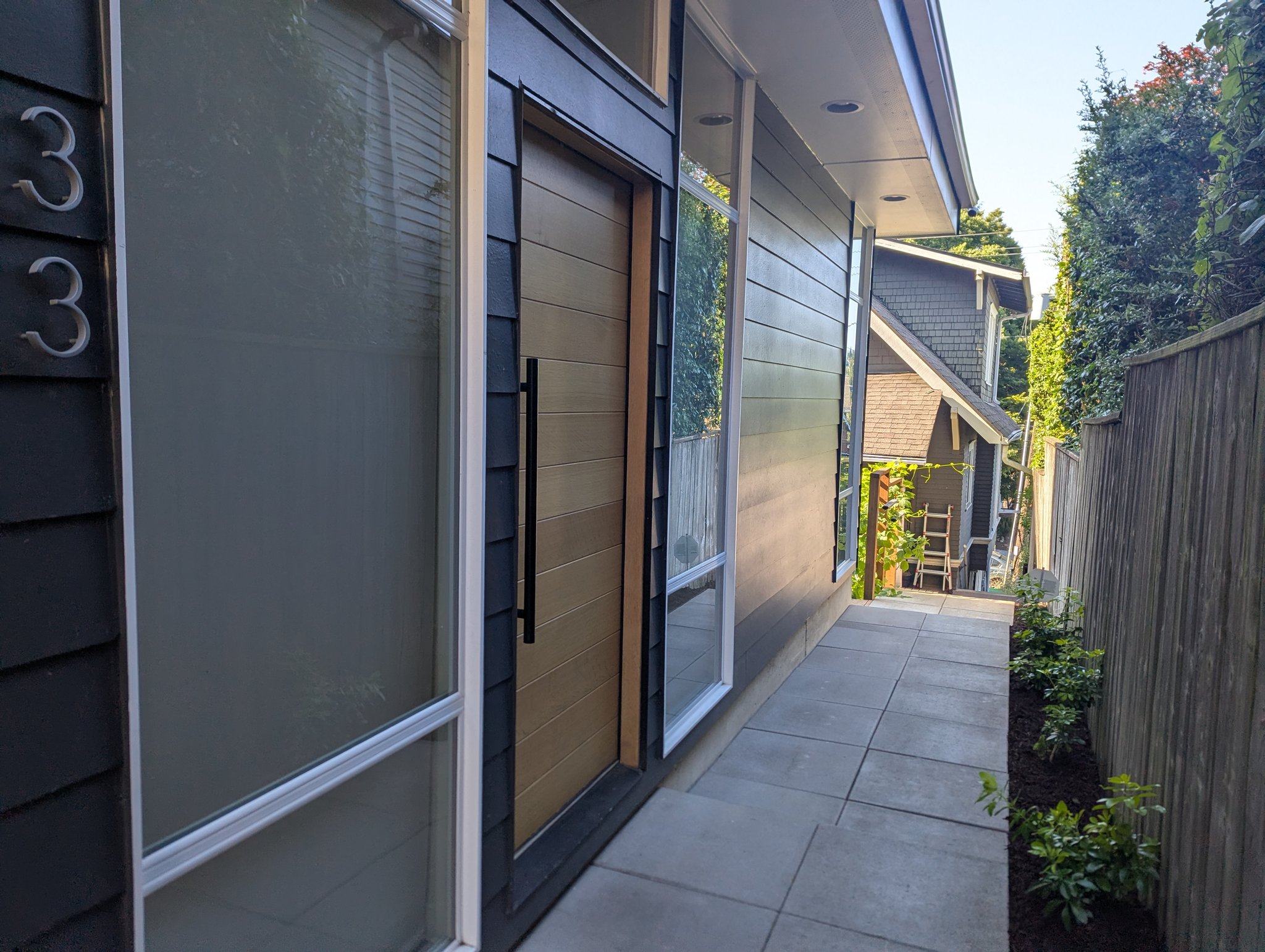 Seattle House: 33 W Etruria St