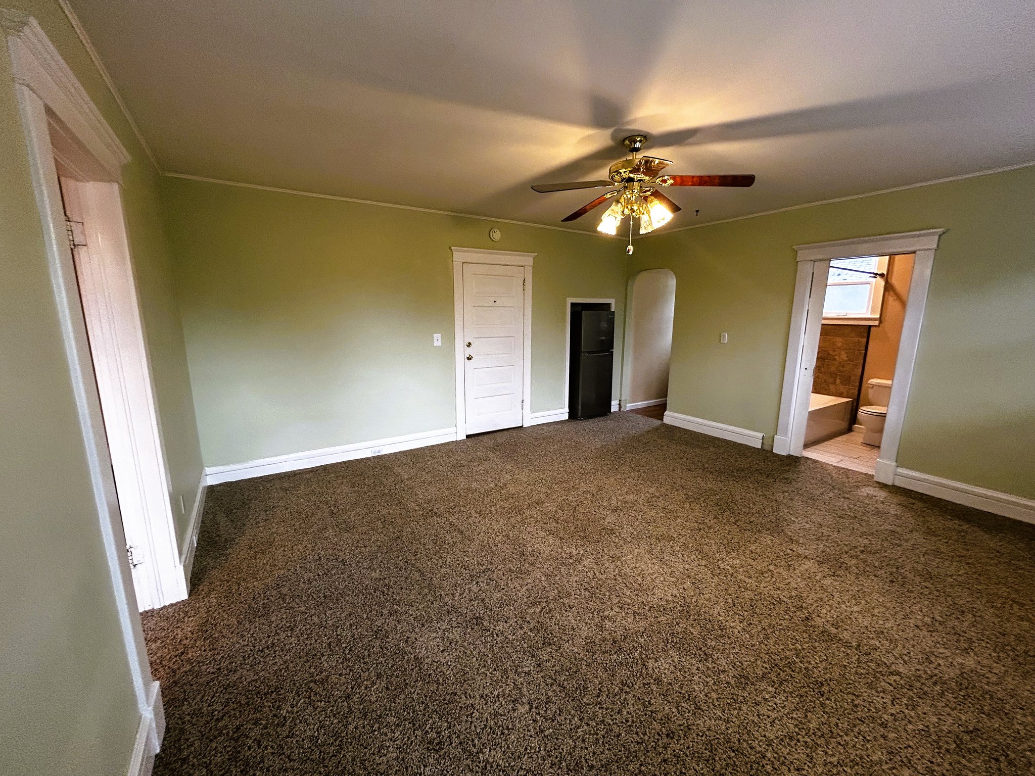 Spokane Apartment: 1612 S 10th. Ave