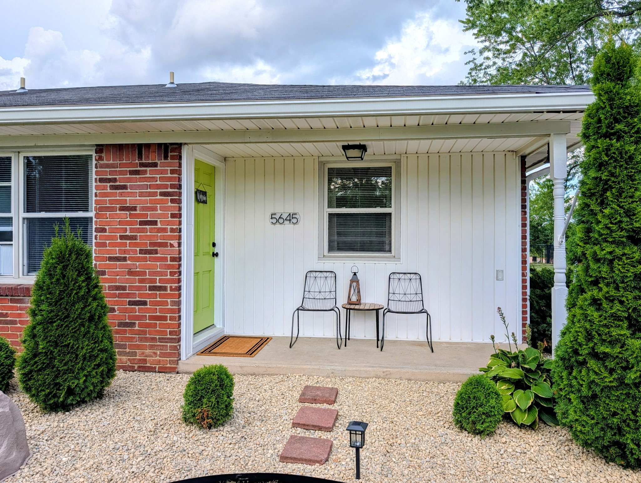 Zionsville Multiplex: 5643/5645 South 950 E.