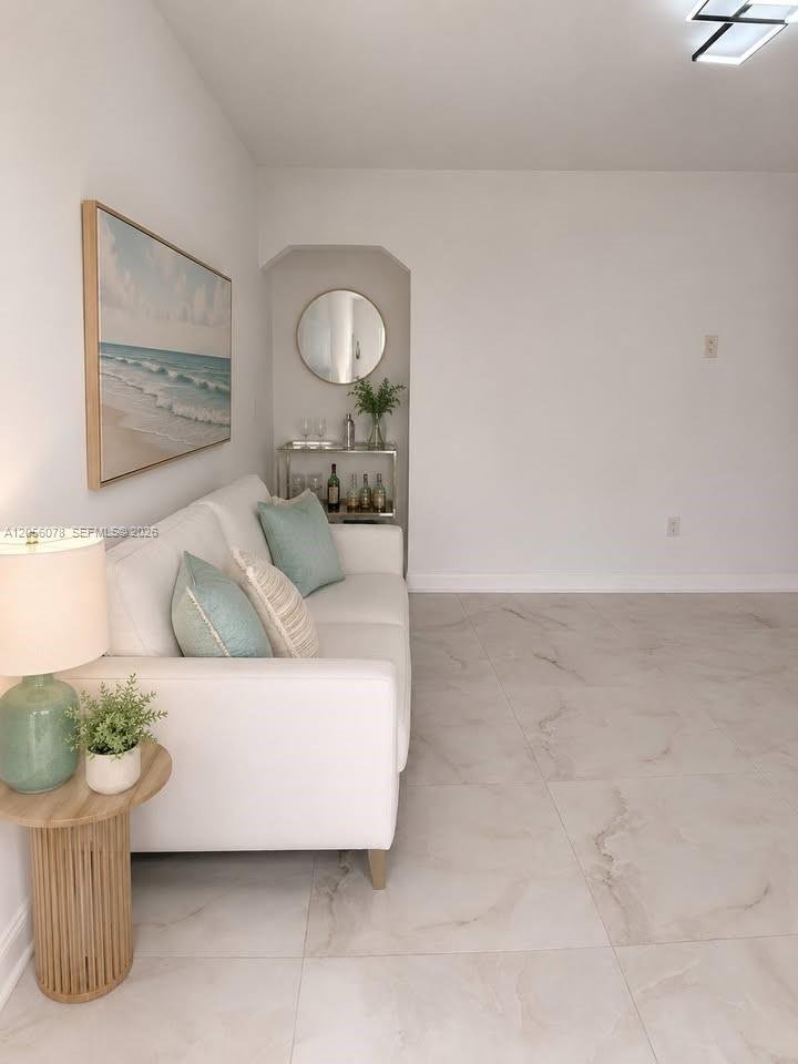 MIAMI BEACH Condo: 450 77th St # 2
