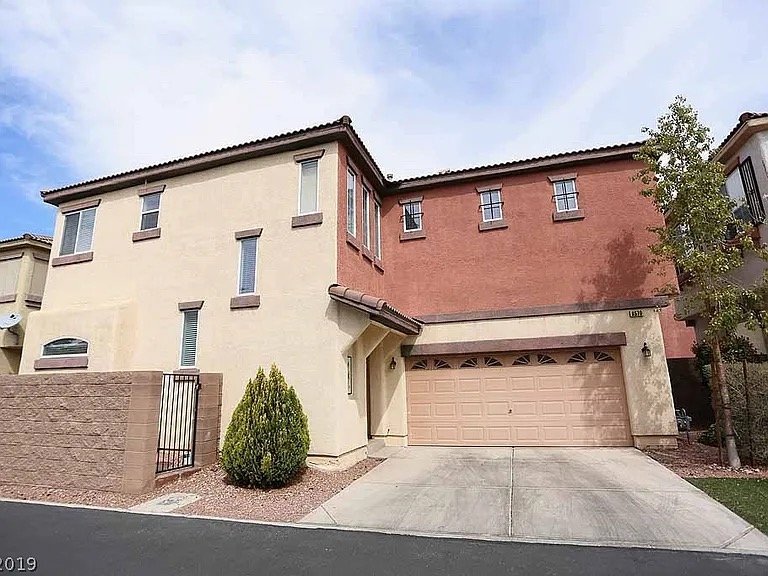 Las Vegas House: 8570 Nature Scene Dr